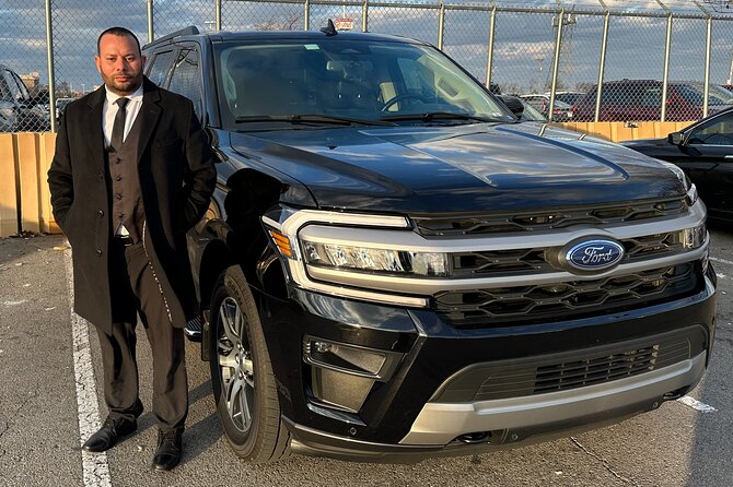 Airport transfer to Nashville Downton (up to 14 Passengers) - Finding the pickup point at BNA
