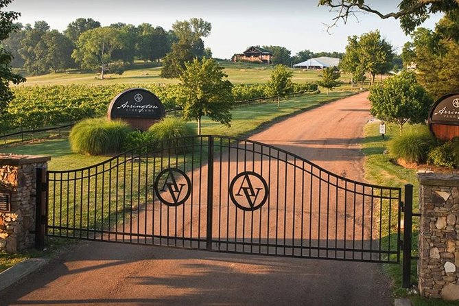 Arrington Vineyard Winery Round-Trip Shuttle Transportation from Nashville - Arriving at the Kix Brooks-owned vineyard
