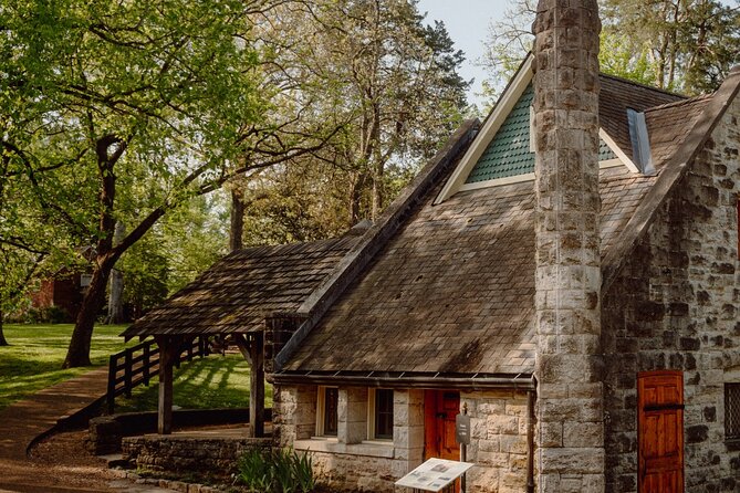 Battle at Belle Meade Civil War Tour & Complimentary Wine Tasting - Following the soldiers across the property