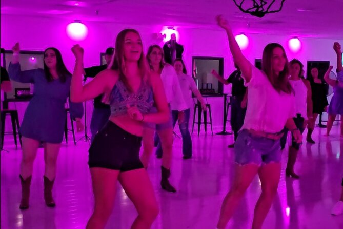 Beginner's Line Dancing Class with Instructor in Nashville - What to wear and bring