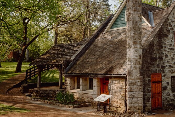Belle Meade Guided Mansion Tour with Complimentary Wine Tasting - Who should book Belle Meade?