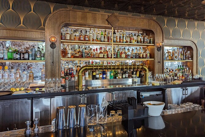 Best All-Inclusive Vintage Cocktail Tour: Speakeasy Nashville - Why the small group changes the evening