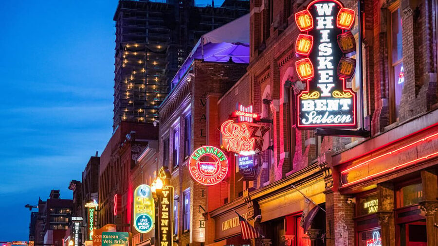 Bootleg & Barrels: A Tennessee Whiskey Tasting Experience - The tasting stops and what you actually pay
