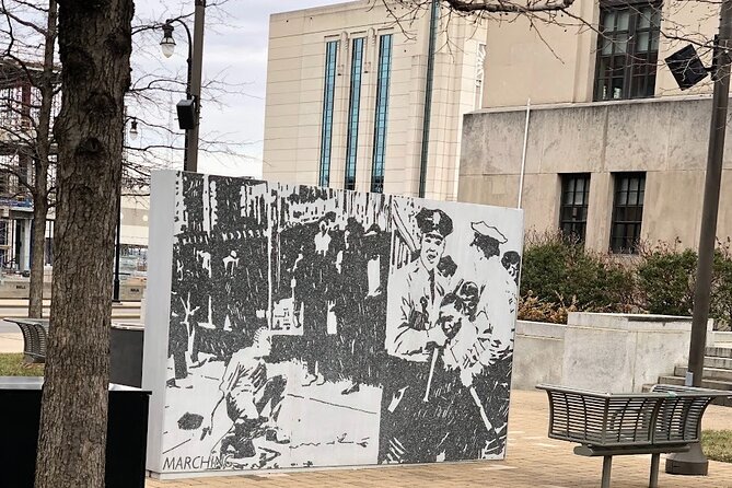 Civil Rights Walking Tour of Nashville - The National Museum of African American Music