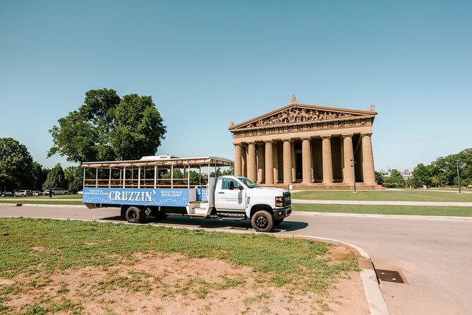 Cruzzin' Nashville Narrated Sightseeing Tour by Open-Air Vehicle - A sightseeing tour with a party-bar add-on