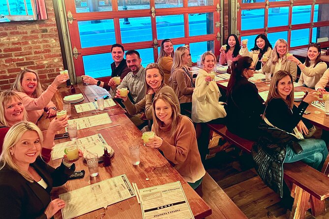 Downtown Nashville Food Tour: Bites Beyond Broadway - Five bites in the heart of Nashville
