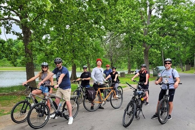Downtown Nashville's Hidden Gems E-bike Tour - Public Square, Printer’s Alley, and Nashville after dark
