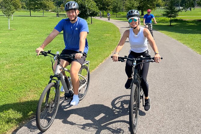 Downtown Nashville's Hidden Gems E-bike Tour - Music City Center, Pie Town, and the Frist