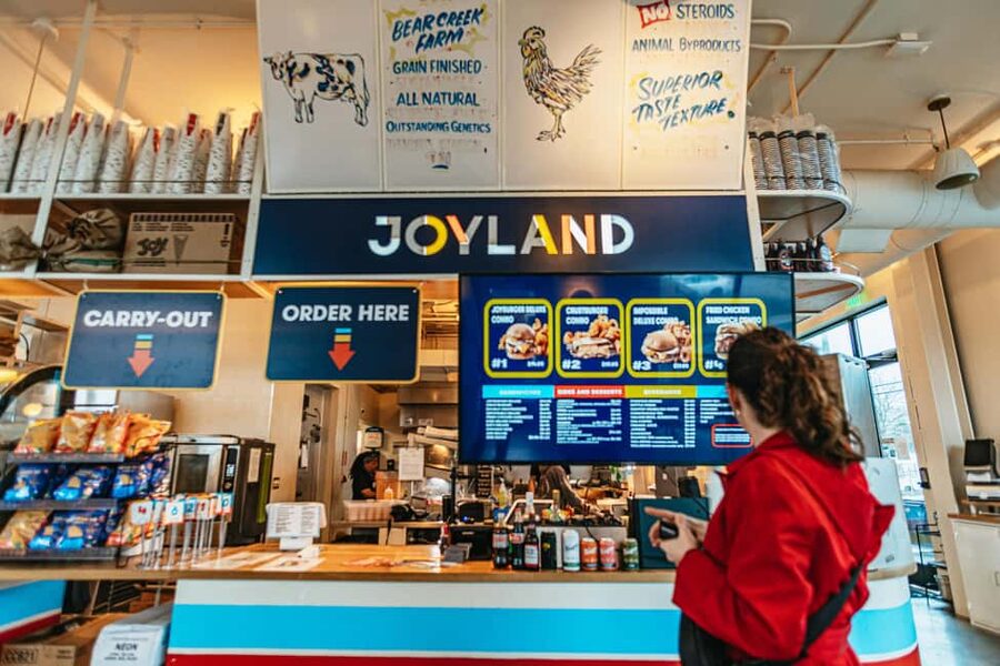 East Nashville Walking Food Tour with 5+ Tastings - Why East Nashville makes a better food walk than Broadway