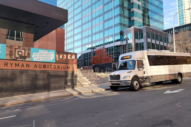 Explore Nashville by Bus with Ryman & Country Music Hall of Fame Upgrade Option - A fast, useful introduction to Nashville