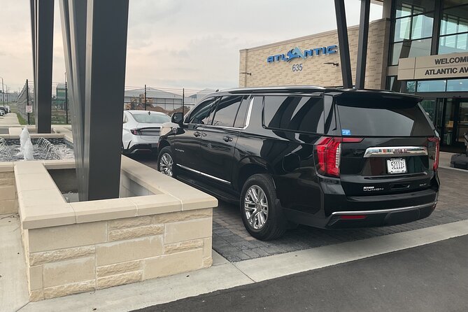 First class limo in Nashville, Tennessee luxury car - What the Nashville limo experience is really for