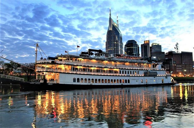 General Jackson Showboat Lunch or Dinner Cruise in Nashville - Lunch or dinner: which sailing fits you?