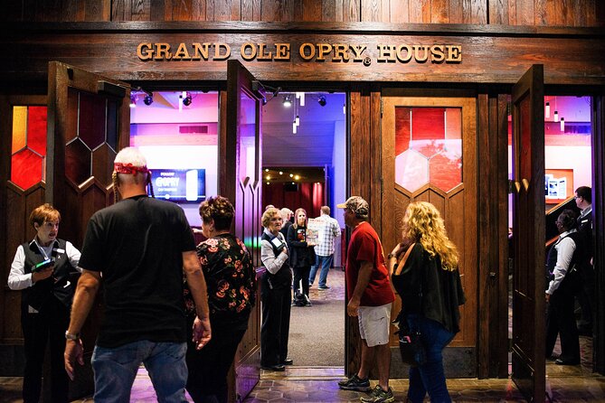 Grand Ole Opry VIP Experience: Admission with Lounge Access and Artist Visit - Seating: the part of VIP that needs careful attention
