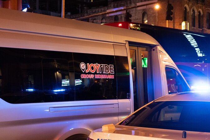 Group Transportation To Or From Nashville Airport (BNA) - What the Ride Is Like for Solo Passengers and Groups