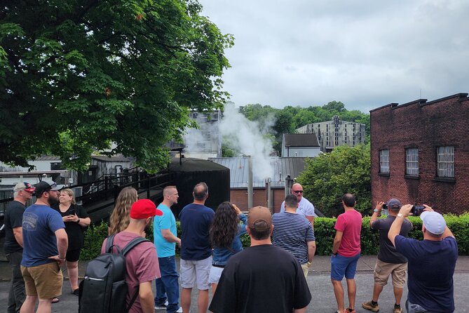 Jack Daniel Distillery Tour with Lynchburg & World's Longest Bar - Who will enjoy this whiskey excursion