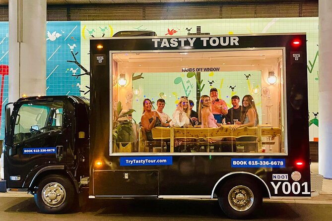 LUXURY 5-Star PRIVATE Nashville Party Tour w/ Panoramic Views - Seeing the Country Music Hall of Fame From the Road