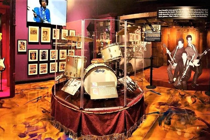 Musicians Hall of Fame and Museum Admission Ticket in Nashville - The Musicians Hall of Fame: instruments with stories
