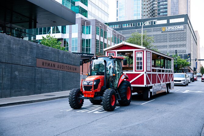 Narrated Sightseeing Tractor Tour of Nashville - Key points to know before you book