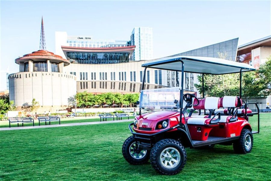 Nashville: 2-Hour Golf Cart Bar Crawl Tour - Riding through Midtown between bar stops