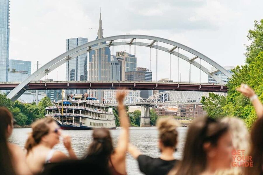 Nashville: Family Friendly River Cruise - A two-hour route with stories instead of staged entertainment