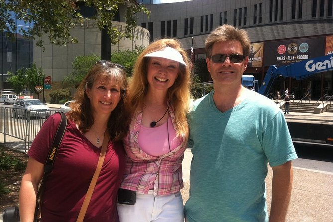Nashville Famous Footsteps Guided Walking Tour - Who should take this Nashville walk