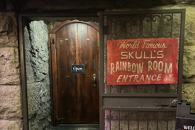 Nashville Ghost Hunt Music City’s Paranormal Investigation Tour - Trying the paranormal equipment