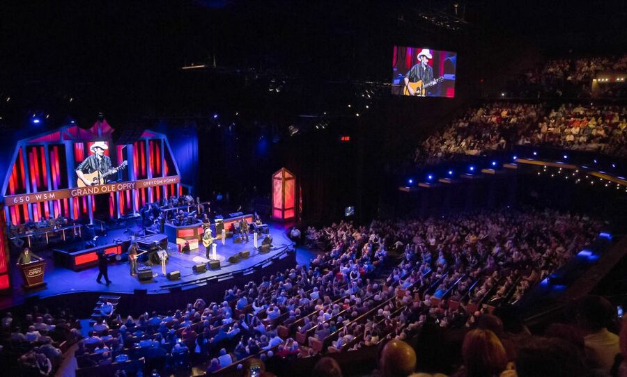 Nashville: Grand Ole Opry Show Ticket - Why the Grand Ole Opry feels different from a normal concert