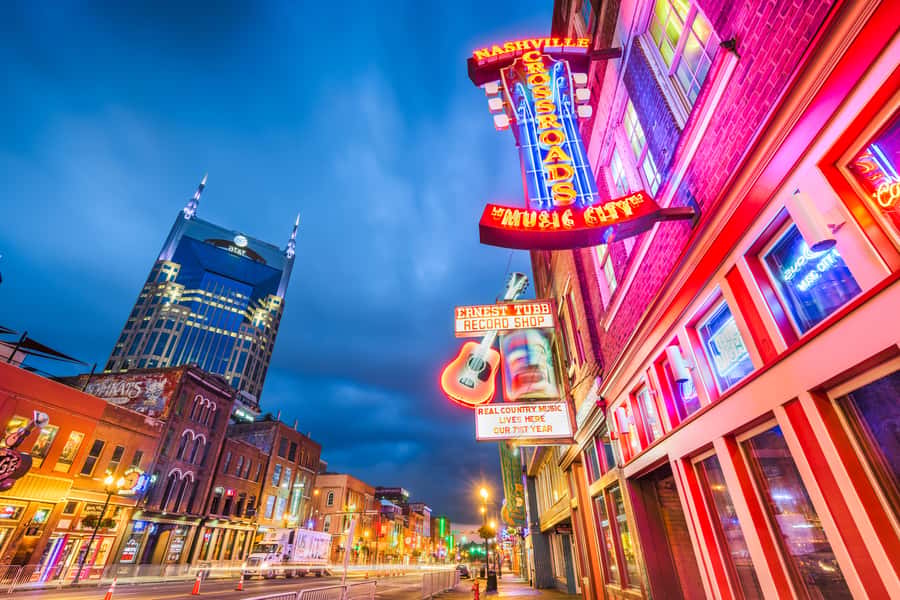 Nashville: Guided Ghost-Themed Walking Tour - Starting beside the Alvin York Statue