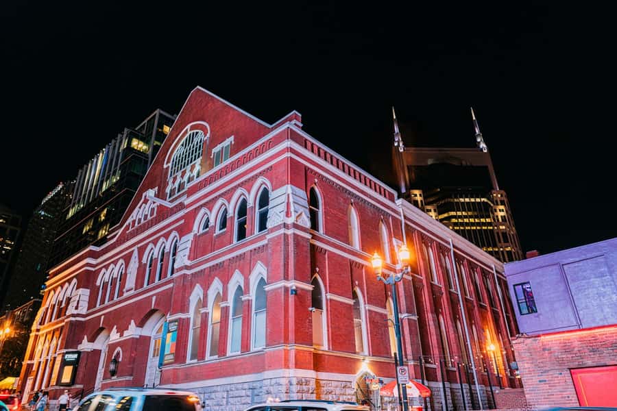 Nashville: Guided Ghost-Themed Walking Tour - The Hermitage Hotel adds a grander kind of ghost story