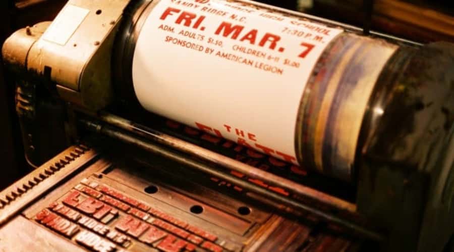 Nashville: Hatch Show Print Shop Guided Tour - Who should take this tour?