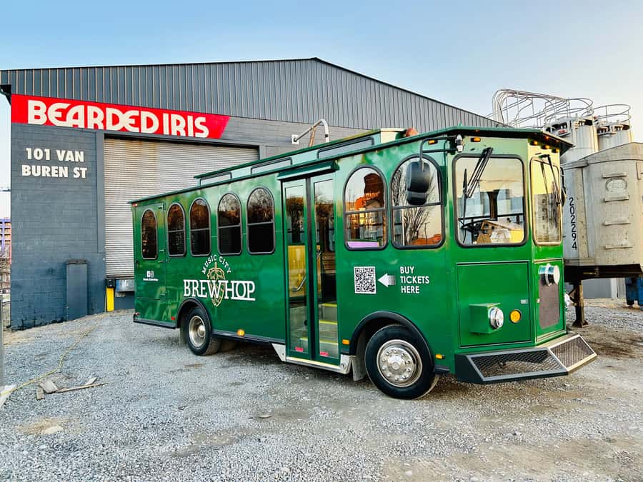 Nashville: Hop-On Hop-Off Brewery Trolley Tour - Tailgate East: A Familiar Nashville Beer Stop