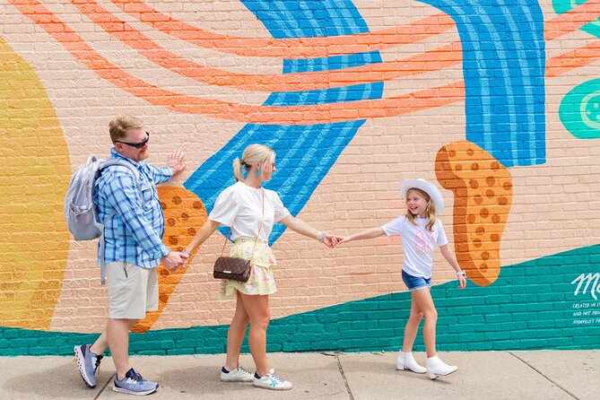 Nashville Mural Photowalk Tour with Professional Photographer - Fifty minutes through the 12 South neighborhood