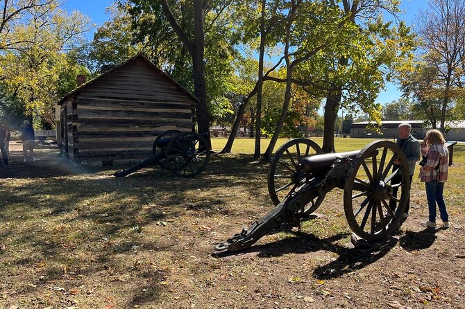 Nashville Music, History and Hidden Gems Tour - How the private vehicle affects the experience