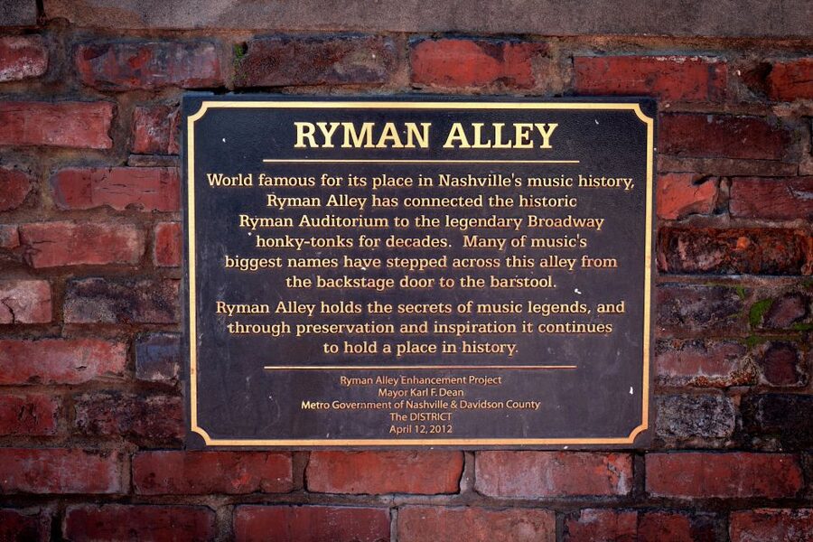 Nashville: Music History Guided Walking Tour - Starting at Butler’s Run and finding your group