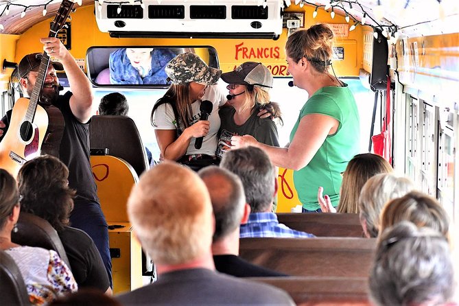 Nashville Rollin Jamboree Comedy & Country Music Sing-Along Tour - Who will have the best time
