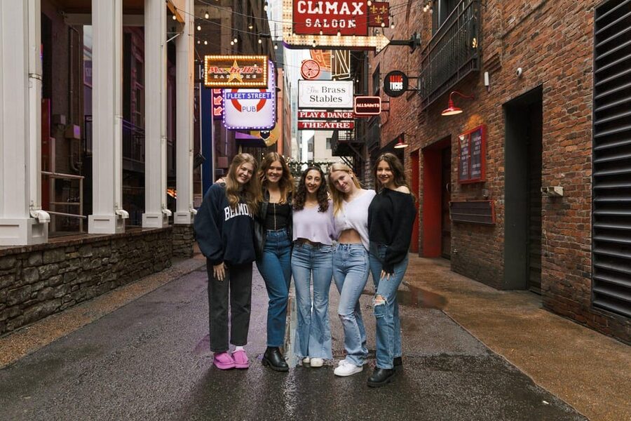 Nashville's Speakeasy Secrets: True Crime Tasting Pub Crawl - Three speakeasies, three different moods