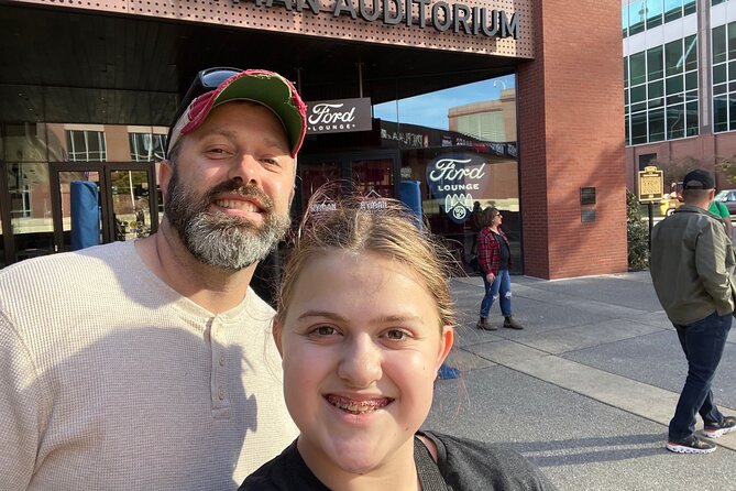 Nashville Scavenger Hunt and Sights Self-Guided Private Tour - The Ryman Auditorium and the photo challenges