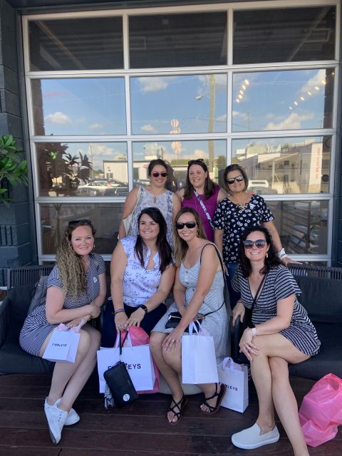 Nashville: Sip n' Shop Guided Walking Tour - Walking The Gulch between four popular boutiques