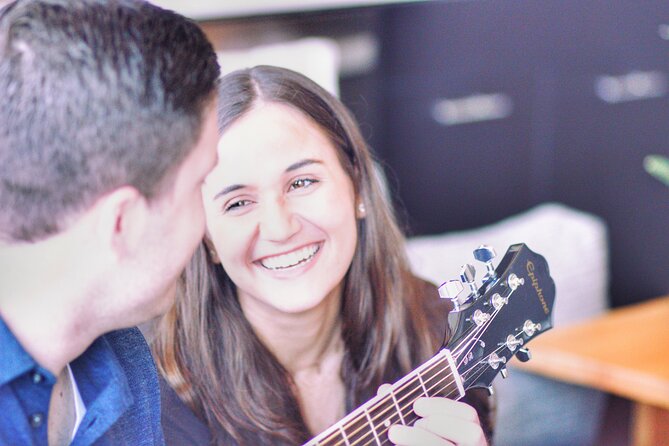 Nashville Songwriter Experience: Write your own Song - Inside the Three-Hour Writing Room