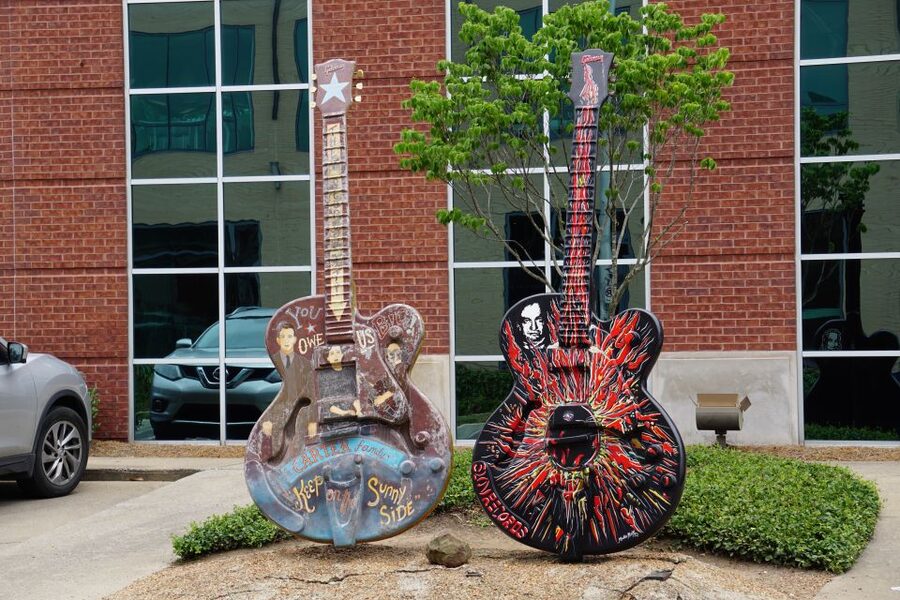 Nashville: Street Art & Instagram Golf Cart Tour - Why a golf cart works better than walking for Nashville murals