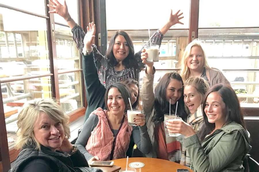 Nashville: Taste of Nashville Food and Sightseeing Van Tour - Bakery items, confections, and the final sweet stop