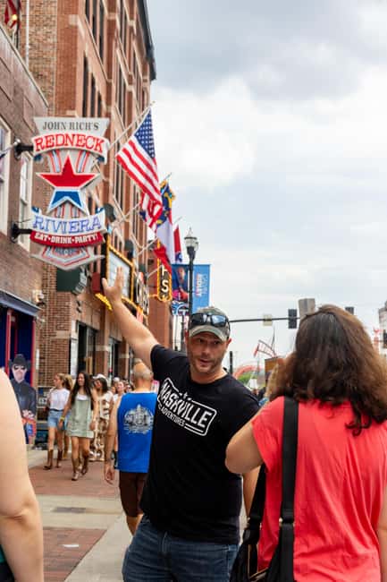 Nashville: The Ryman, Tootsies, Broadway, & Printer's Alley - The Ryman Auditorium and Nashville’s music story