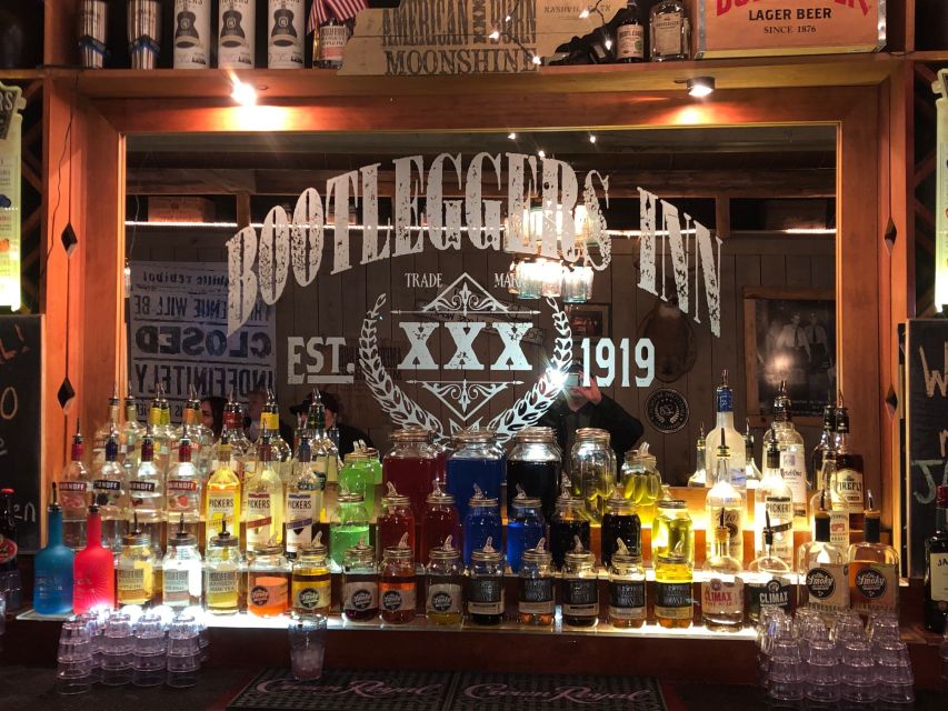Nashville: The Ville All-Inclusive Pub Crawl - Printers Alley and the smaller-bar angle