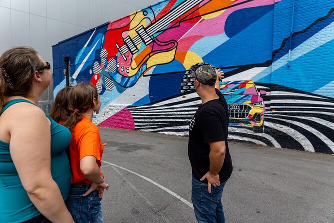 Nashville Unveiled History Highlights and Hacks Walking Tour - Beginning at the Grand Lodge of Tennessee