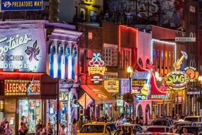 Nashville Unveiled: The History, Music, and Hacks Tour!