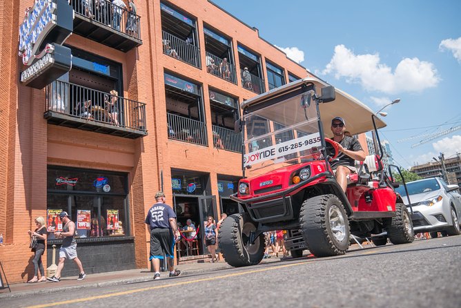 Pokémon Go Tour in Nashville by Golf Cart - What the private guide adds