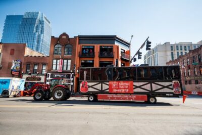 Private Downtown Nashville Party Tractor Tour 21+ Only!