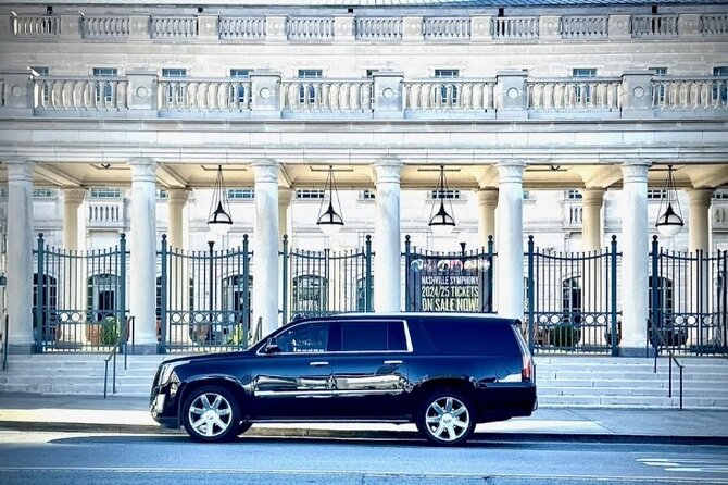 Private Luxe Transfer - The chauffeur makes the difference