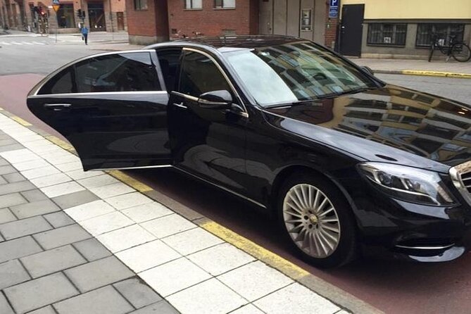 Private Transfer Nashville Airport BNA to Nashville City - Vehicle choices, luggage, and group size