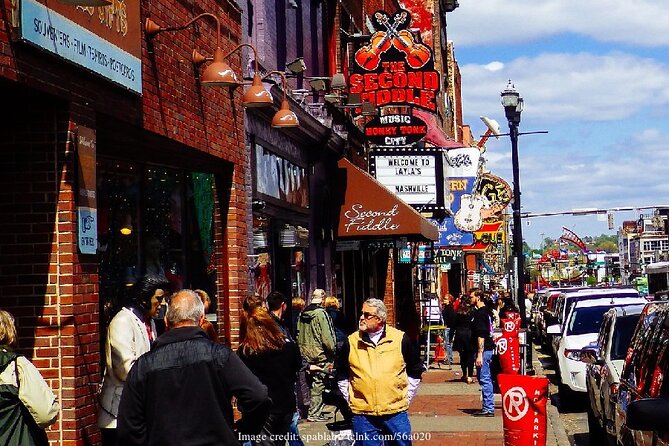 Private Walking Tour with Johnny Cash Museum Admission - Key points at a glance